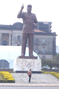 Samora Machel - landets första president efter självständighteten