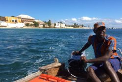 Vår skipper på väg till Coral Lodge